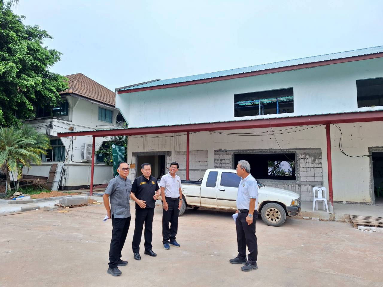title - ผู้ตรวจราชการ ส.ป.ก. ลงพื้นที่จังหวัดหนองบัวลำภู ประชุมติดตามความก้าวหน้าผลการดำเนินงาน พร้อมตรวจเยี่ยมให้กำลังใจเกษตรกรแปลงใหญ่พืชผักและสมุนไพร 